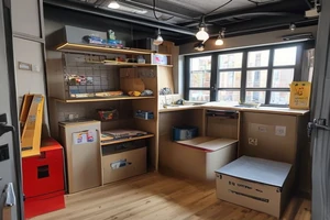Aménager un coin bricolage dans un box de copropriété sans prise électrique