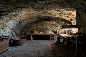 Aménager un atelier dans une cave voûtée ou un sous-sol enterré sans humidité